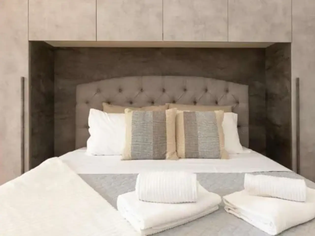 Bed & Breakfast in Via Santa Bernadette, Roma, {3} - Foto 1