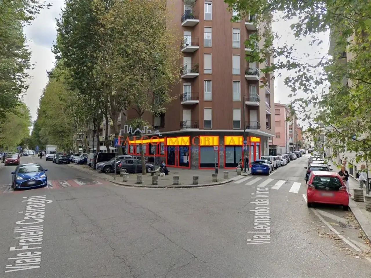 Negozio in Via Fratelli Casiraghi 185, Sesto San Giovanni, {3} - Foto 1