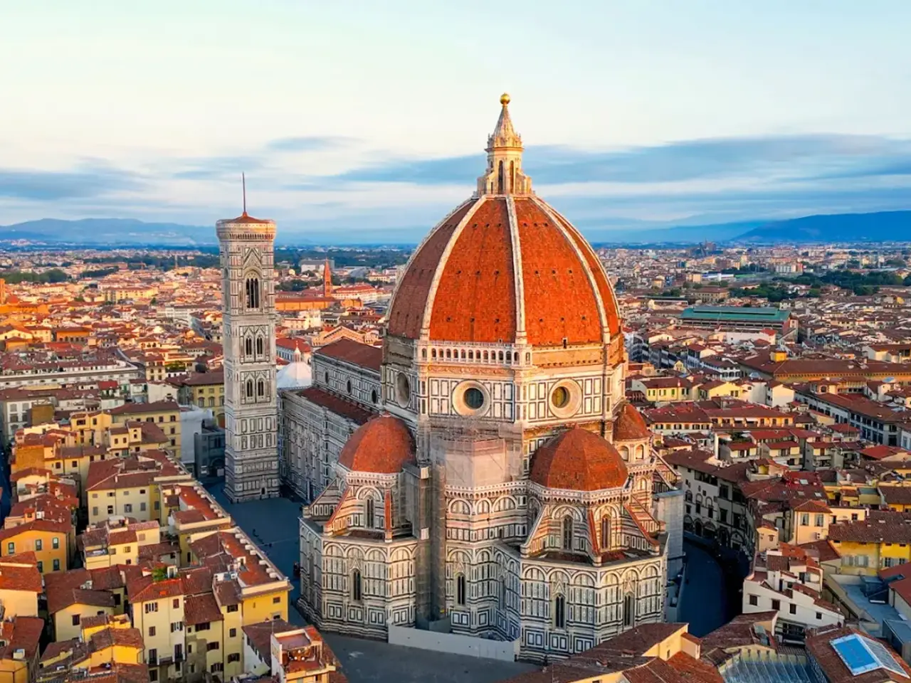 Negozio in Piazza del Duomo, Firenze, {3} - Foto 1