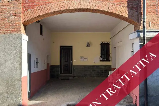 4-room flat in Vicolo Santa Caterina da Siena 6, Cogliate - Photo 1