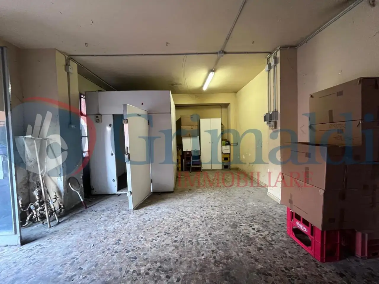 Magazzino in Via Marconi 15, Beinasco, {3} - Foto 2