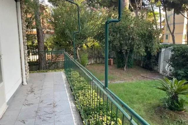 Villa in Via Udine, Viareggio - Foto 1