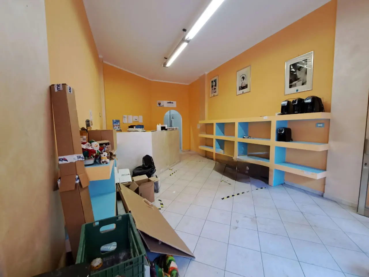 Negozio in Via dei Cavalieri 18, Livorno, {3} - Foto 1