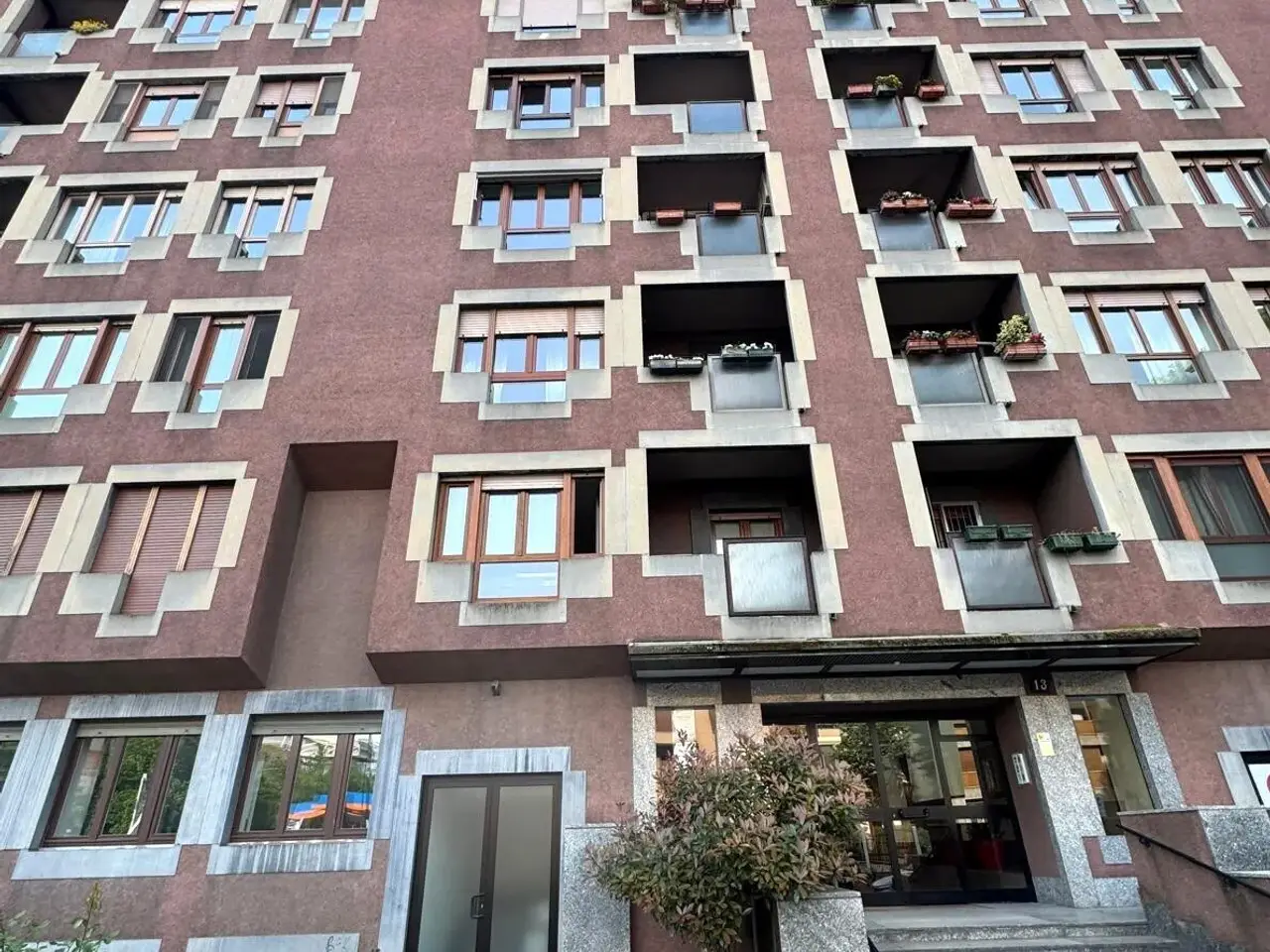 Ufficio in Viale Paolo Onorato Vigliani 13, Milano, {3} - Foto 1