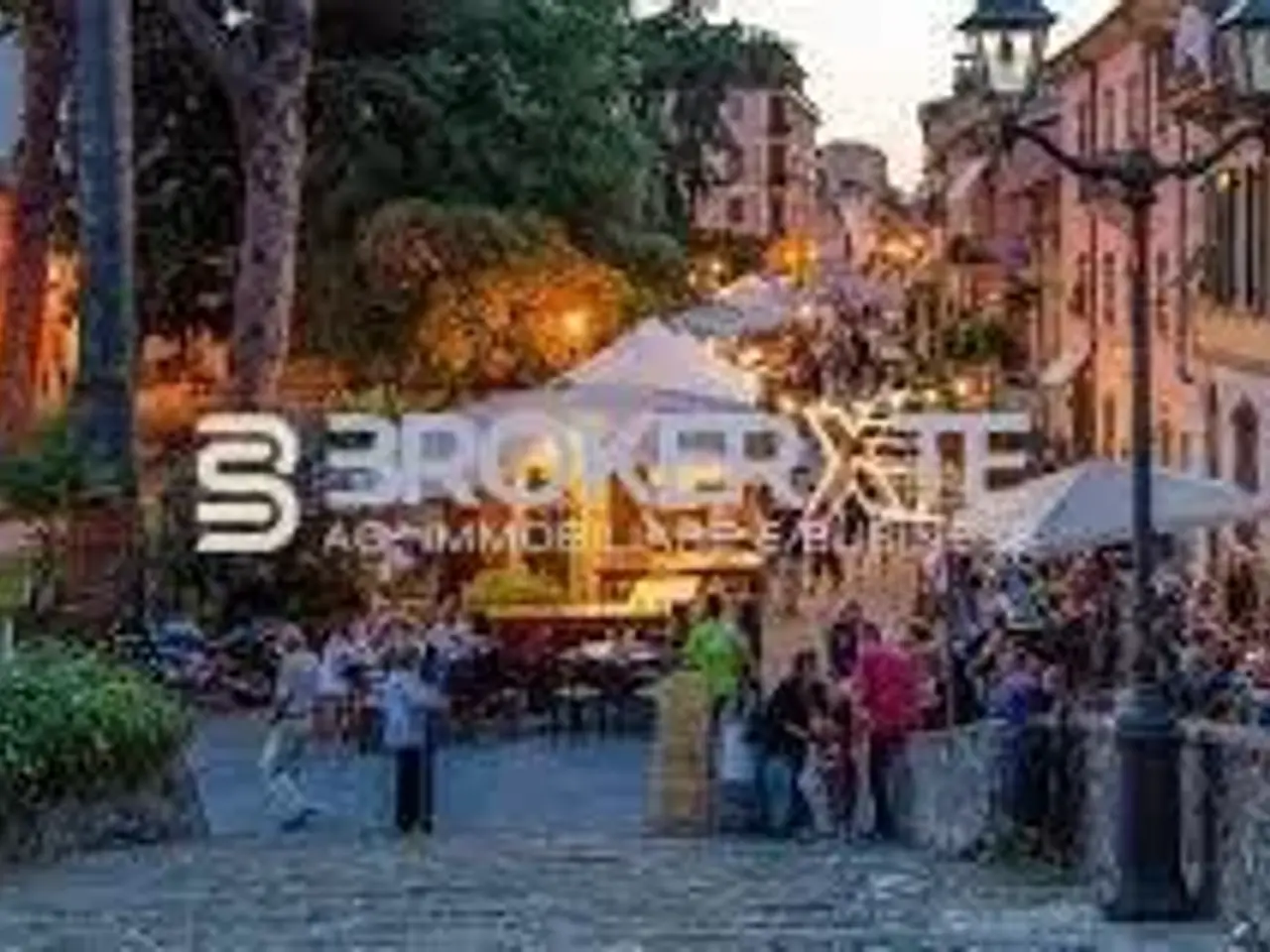 Locale commerciale in , Sarzana, {3} - Foto 2
