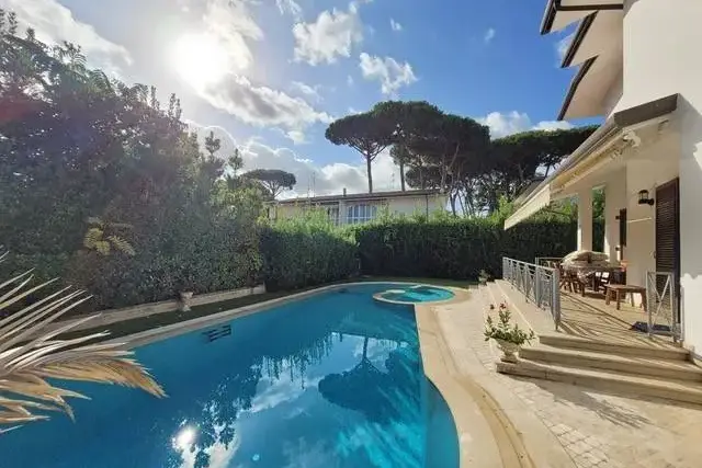 Villa in Via Cortona, Pietrasanta - Foto 1