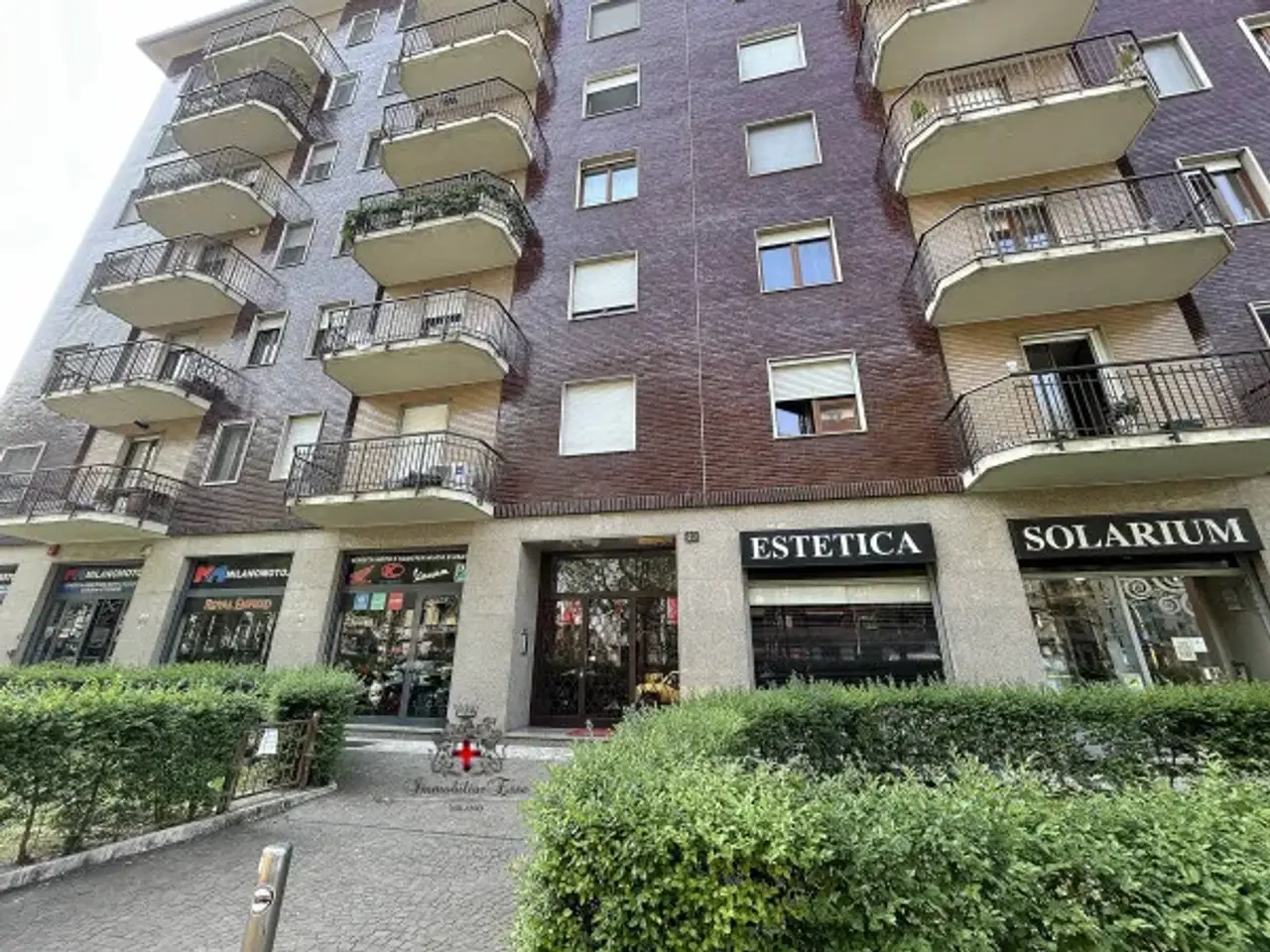 Negozio in Viale Liguria 40, Milano, {3} - Foto 1