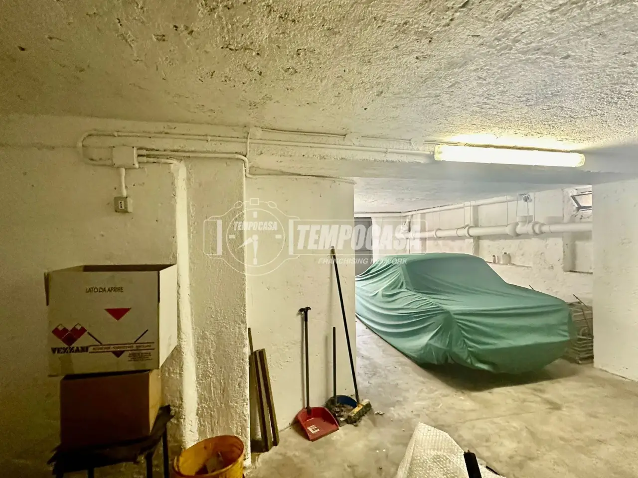 Magazzino in , Bareggio, {3} - Foto 1