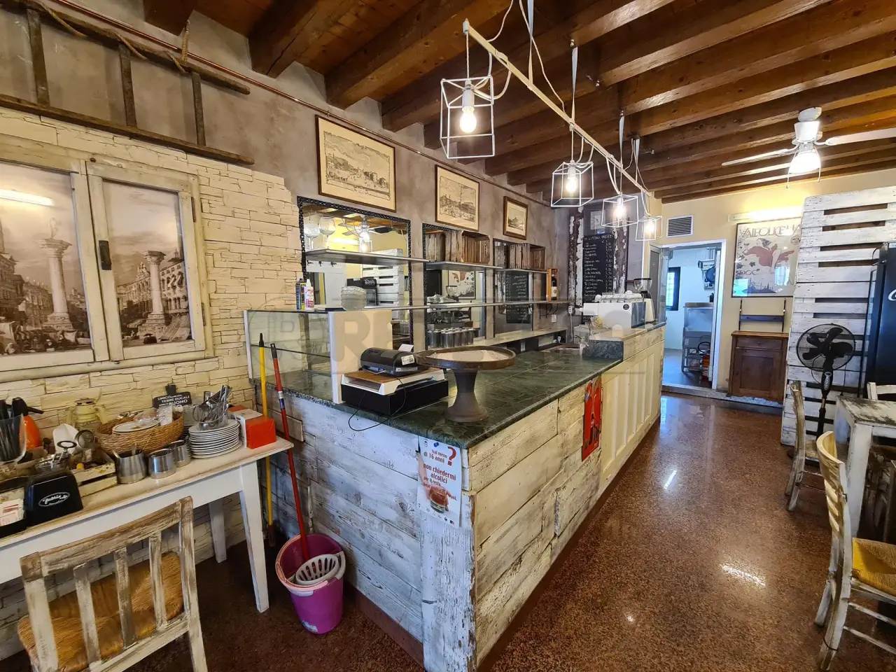 Ristorante in Corso San Felice Fortunato 11, Vicenza, {3} - Foto 1