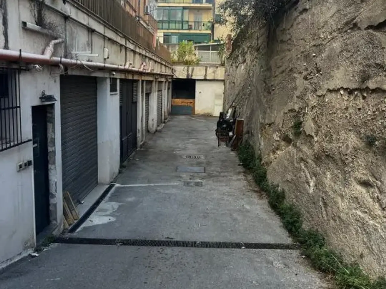 Laboratorio in , Palermo, {3} - Foto 1
