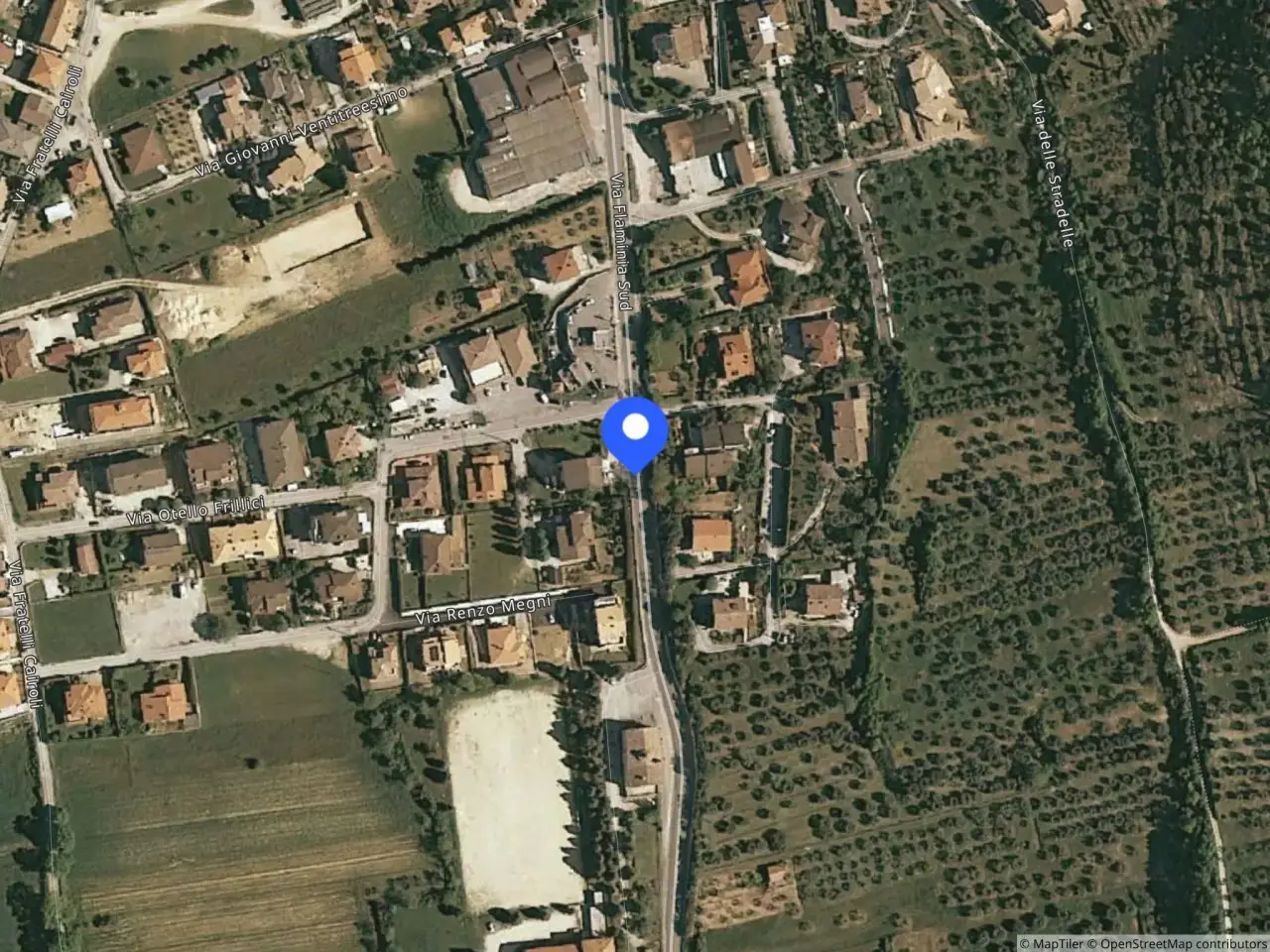 Fabbricato misto in Via Flaminia Km. 189,300 189, Gualdo Tadino, {3} - Foto 1
