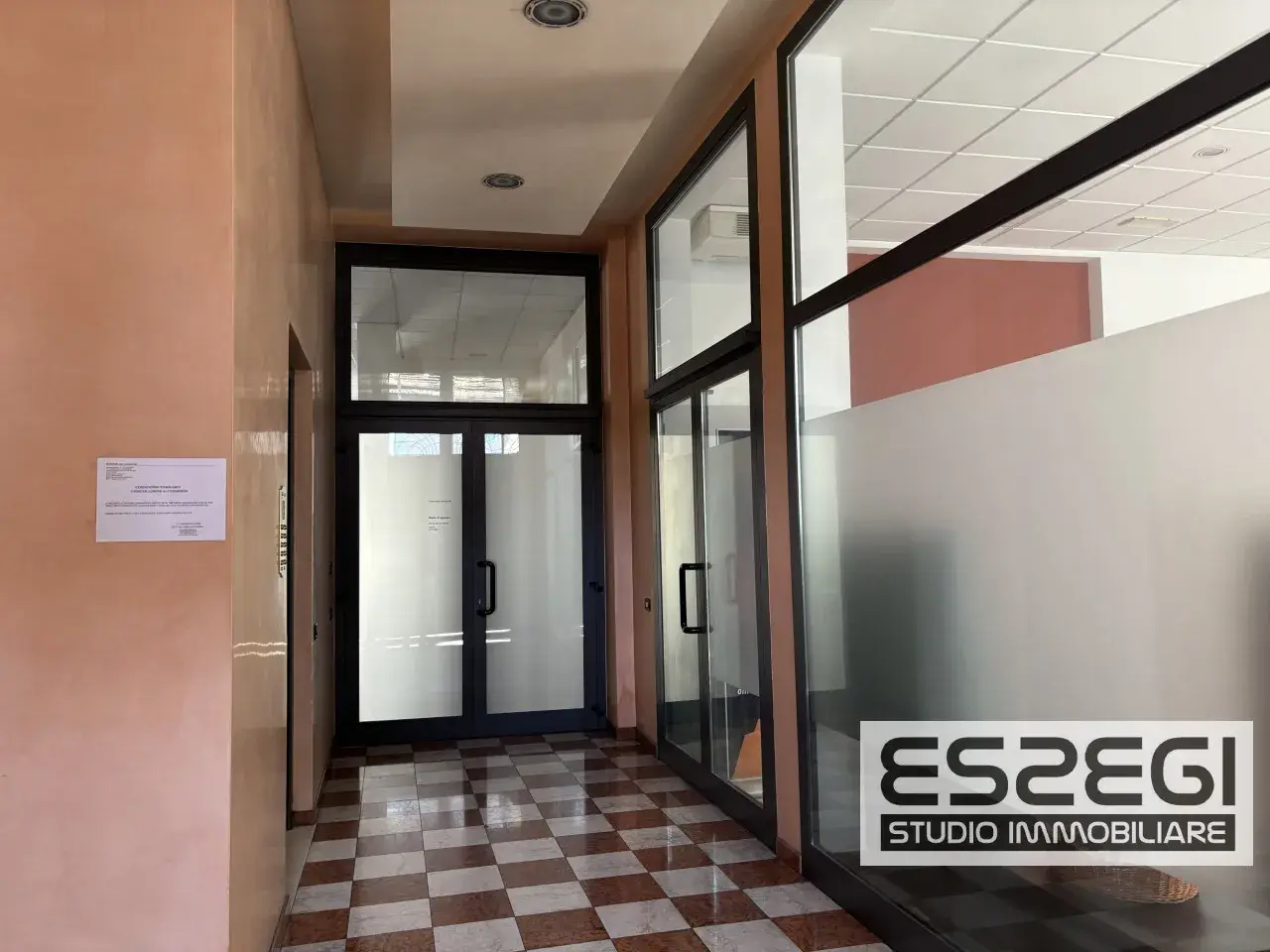 Ufficio in Piazza Alcide De Gasperi, Padova, {3} - Foto 1