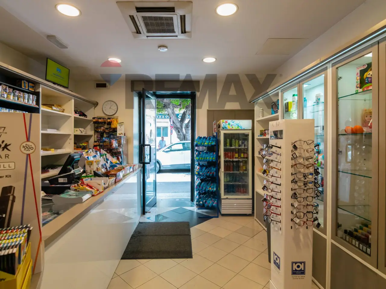Esercizio commerciale in Via Provinciale 206, Aci Castello, {3} - Foto 2