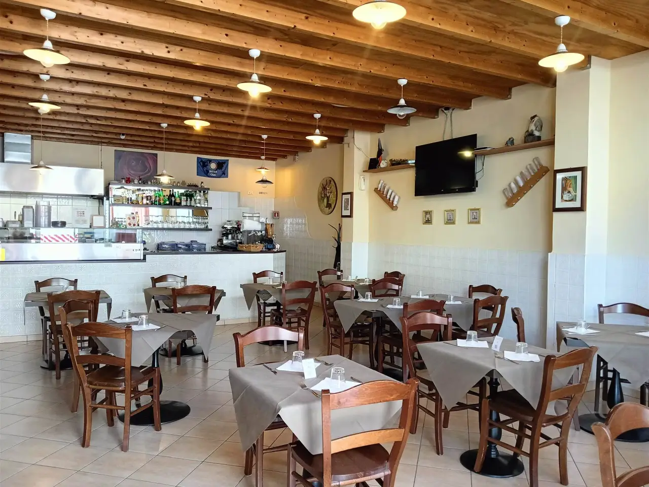 Negozio in , Civitanova Marche, {3} - Foto 1