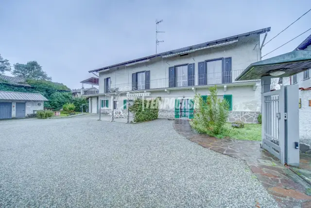 Casa indipendente in vendita, Via Edmondo De Amicis, Castelletto Sopra Ticino - Foto 1