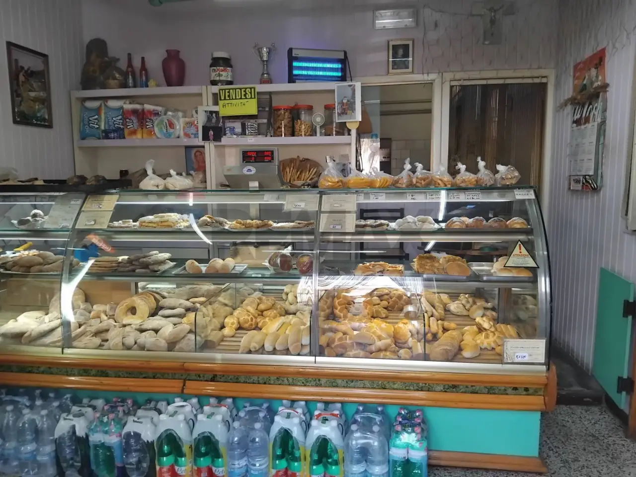 Esercizio commerciale in , Viagrande, {3} - Foto 1