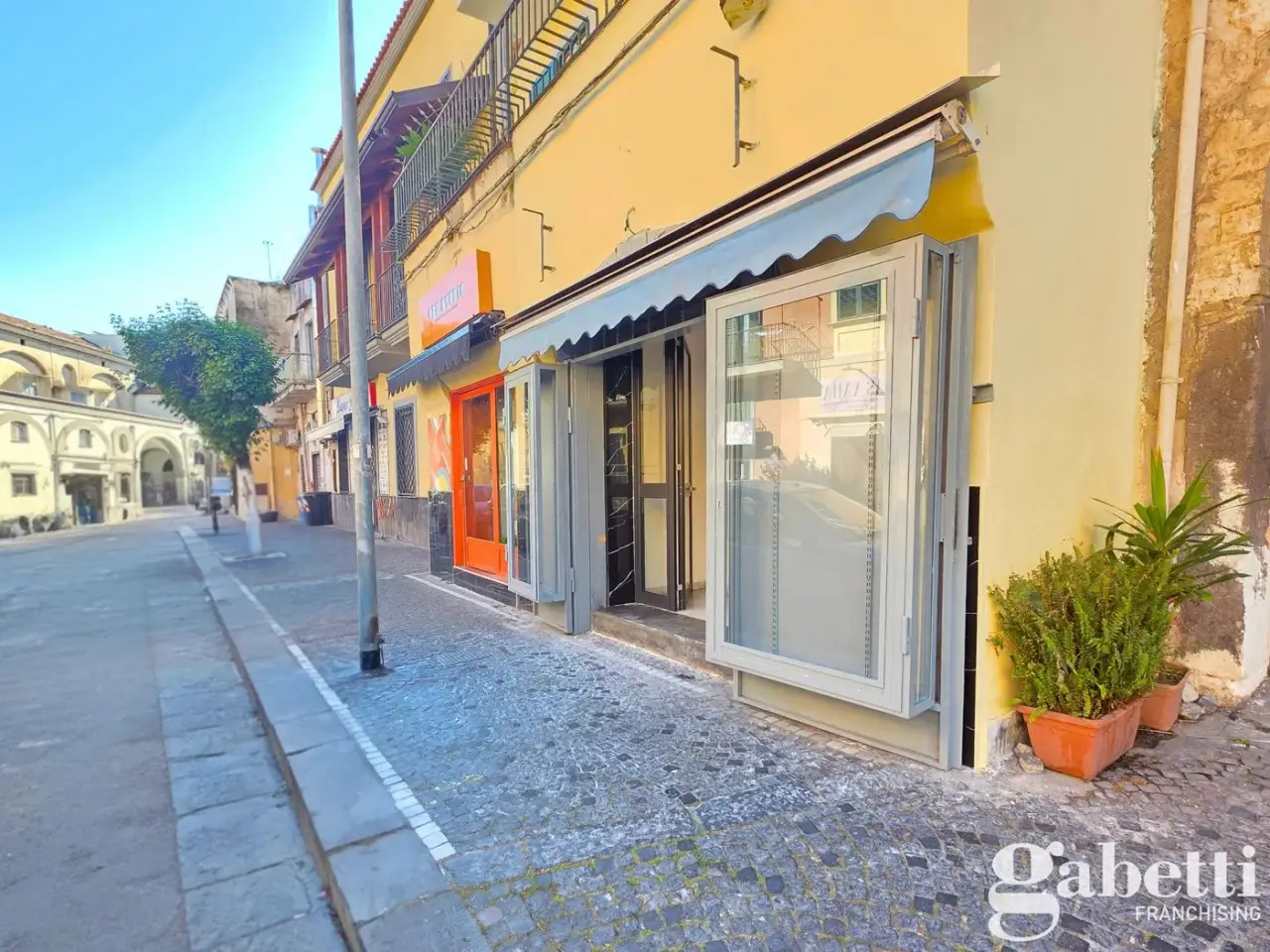 Negozio in Via Roma 00, Pomigliano D'Arco, {3} - Foto 1