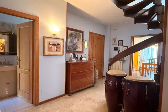 insertion image