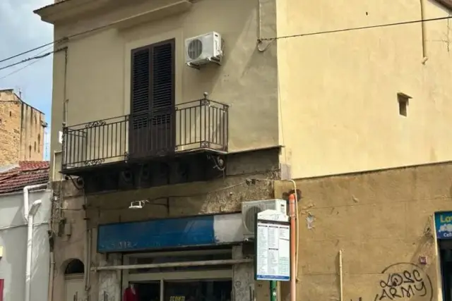 Terratetto unifamiliare in vendita, Via Oreto, Palermo - Foto 1