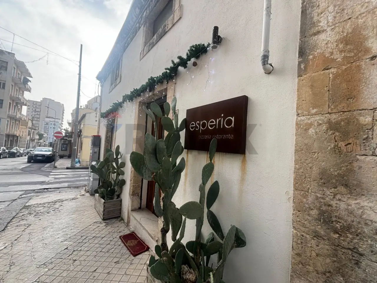 Negozio in Via Salvatore La Rosa 72, Noto, {3} - Foto 1