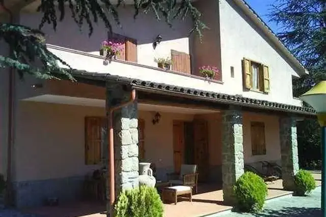 Villa, Talla - Foto 1