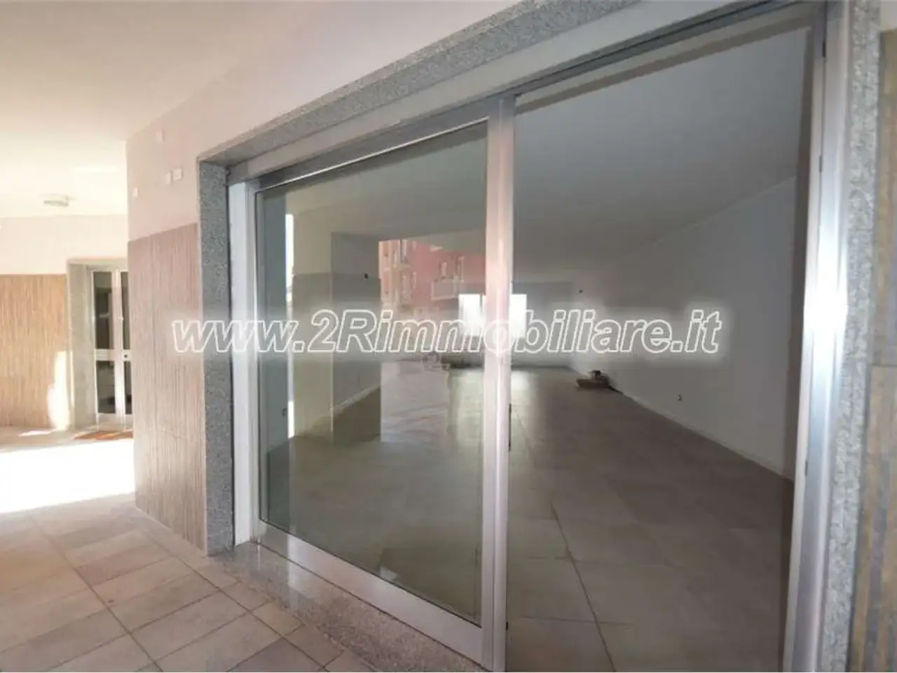 Negozio in Via Castelvetrano, Mazara Del Vallo, {3} - Foto 2