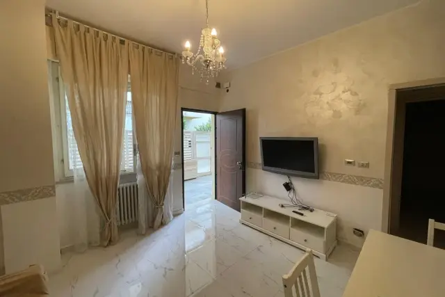 2-room flat in Via Tevere 8, Montesilvano - Photo 1