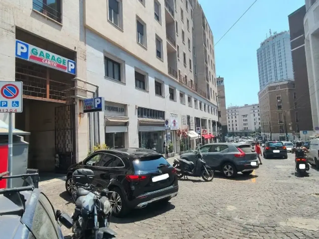 Magazzino in Via Cesare Battisti, Napoli, {3} - Foto 1