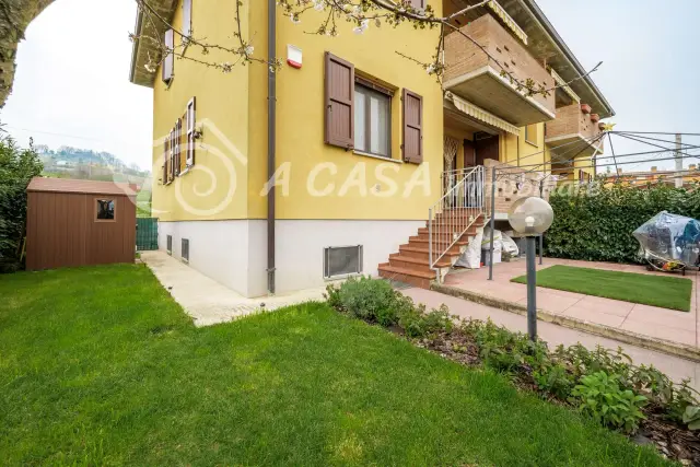 Apartament in Via Paolo Borsellino 11, Medesano - Photo 1