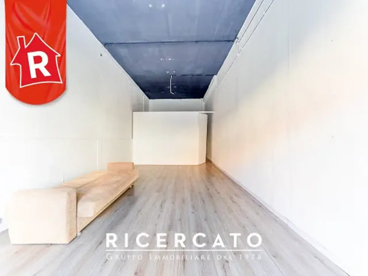 Negozio in Via Francesco Milizia 45, Lecce, {3} - Foto 2