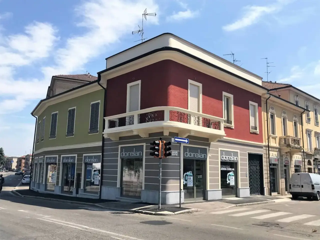 Negozio in Via Tasso 5, Pavia, {3} - Foto 1