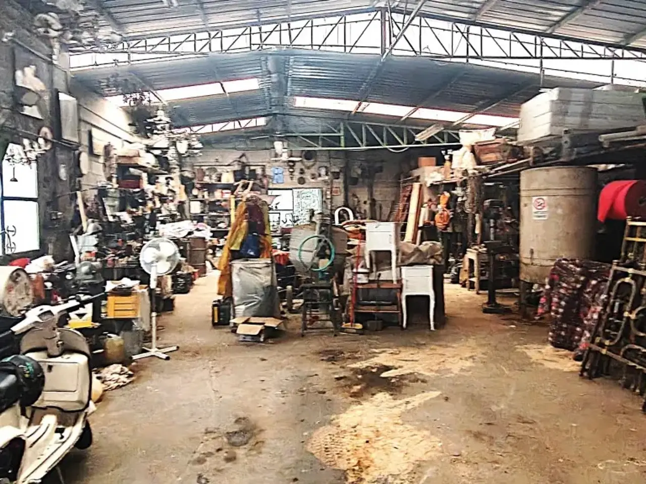 Magazzino in Via Colletto Santucci, Camaiore, {3} - Foto 1