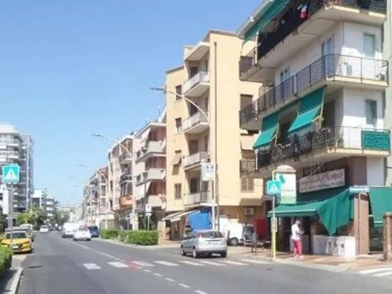 Locale commerciale in Via Aurelia Loano, Loano, {3} - Foto 2