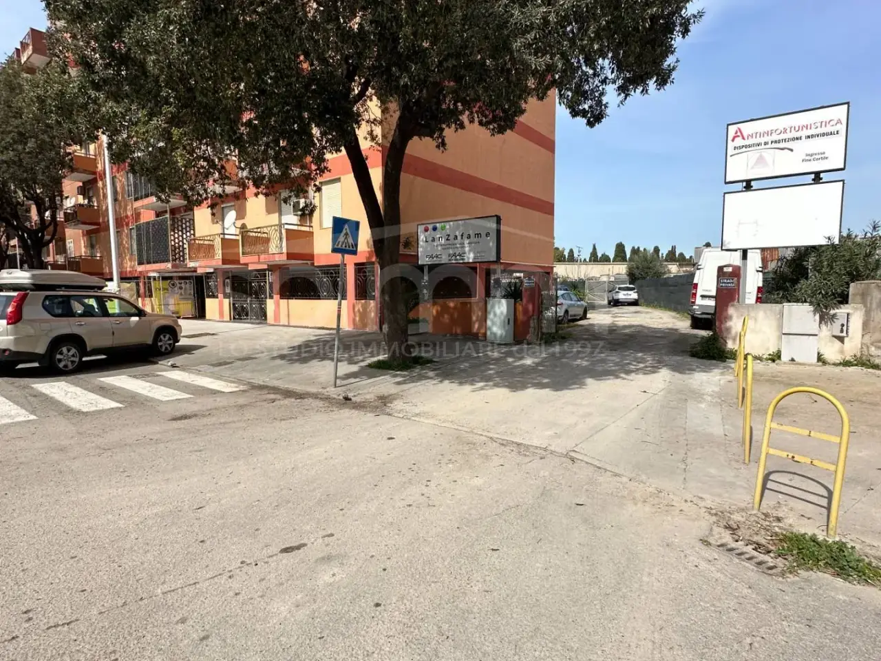 Magazzino in Via Lunigiana 15, Cagliari, {3} - Foto 1