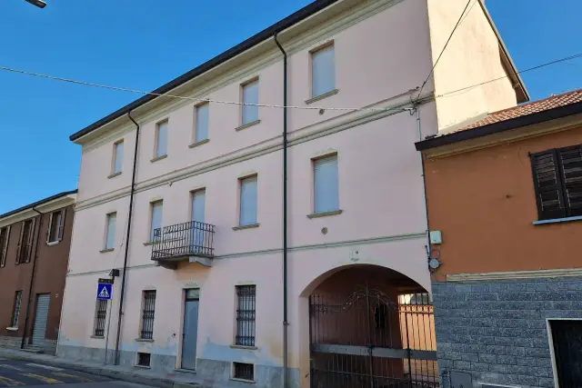 Vierzimmerwohnung in Via Umberto I° 40, Inverno e Monteleone - Foto 1