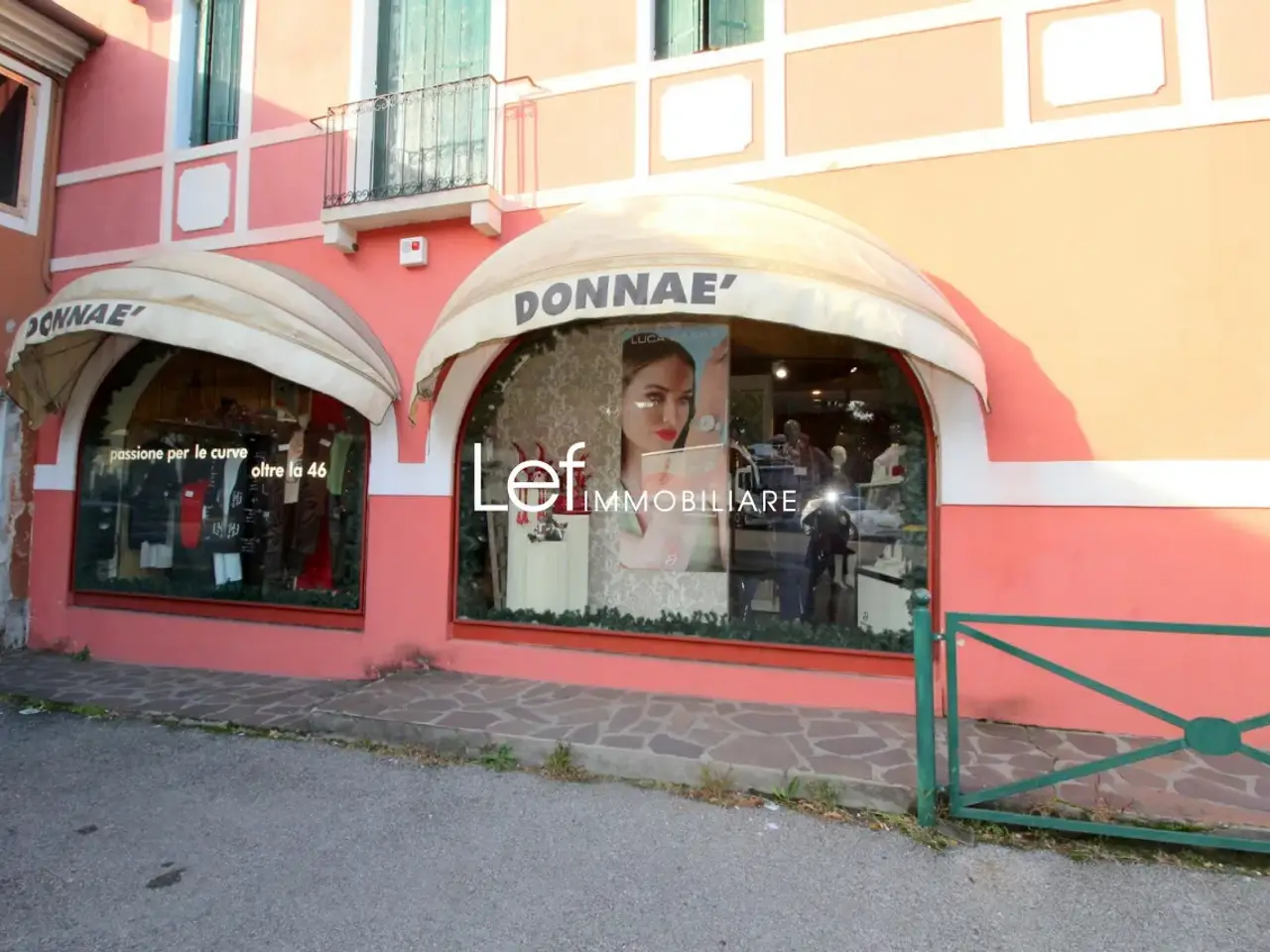 Locale commerciale in , Villorba, {3} - Foto 2