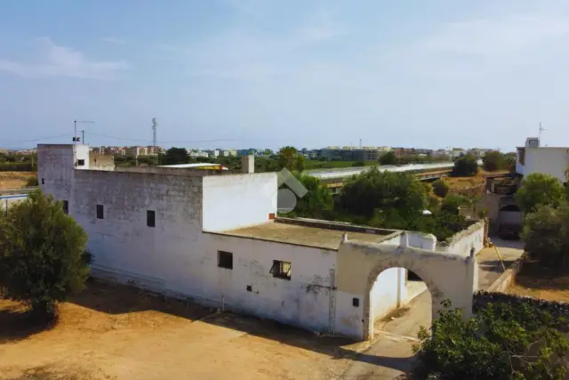 Einfamilienhaus in Contrada Chiesa dei Morti 561, Monopoli - Foto 1