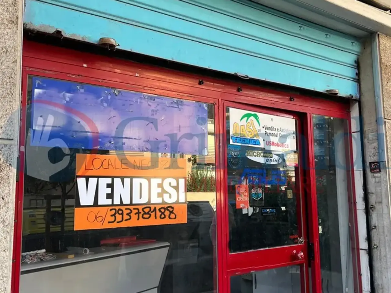 Negozio in Via Nostra Signora di Lourdes, Roma, {3} - Foto 1
