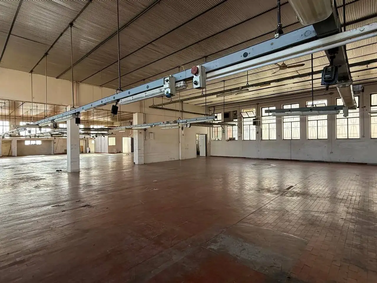 Laboratorio in Dante Alighieri 62, Monte Urano, {3} - Foto 2