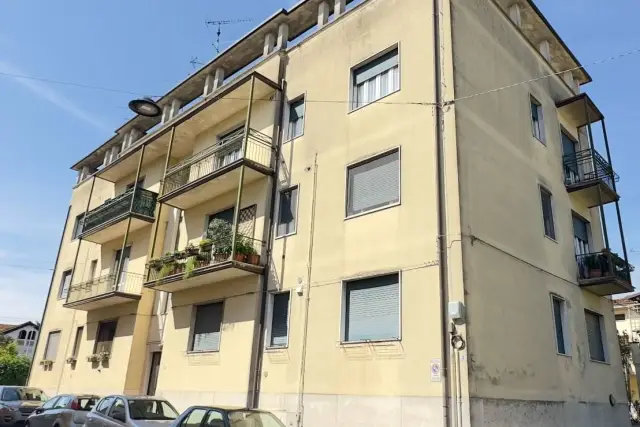 Dreizimmerwohnung in Viale Monte Grappa 16, Castel Goffredo - Foto 1