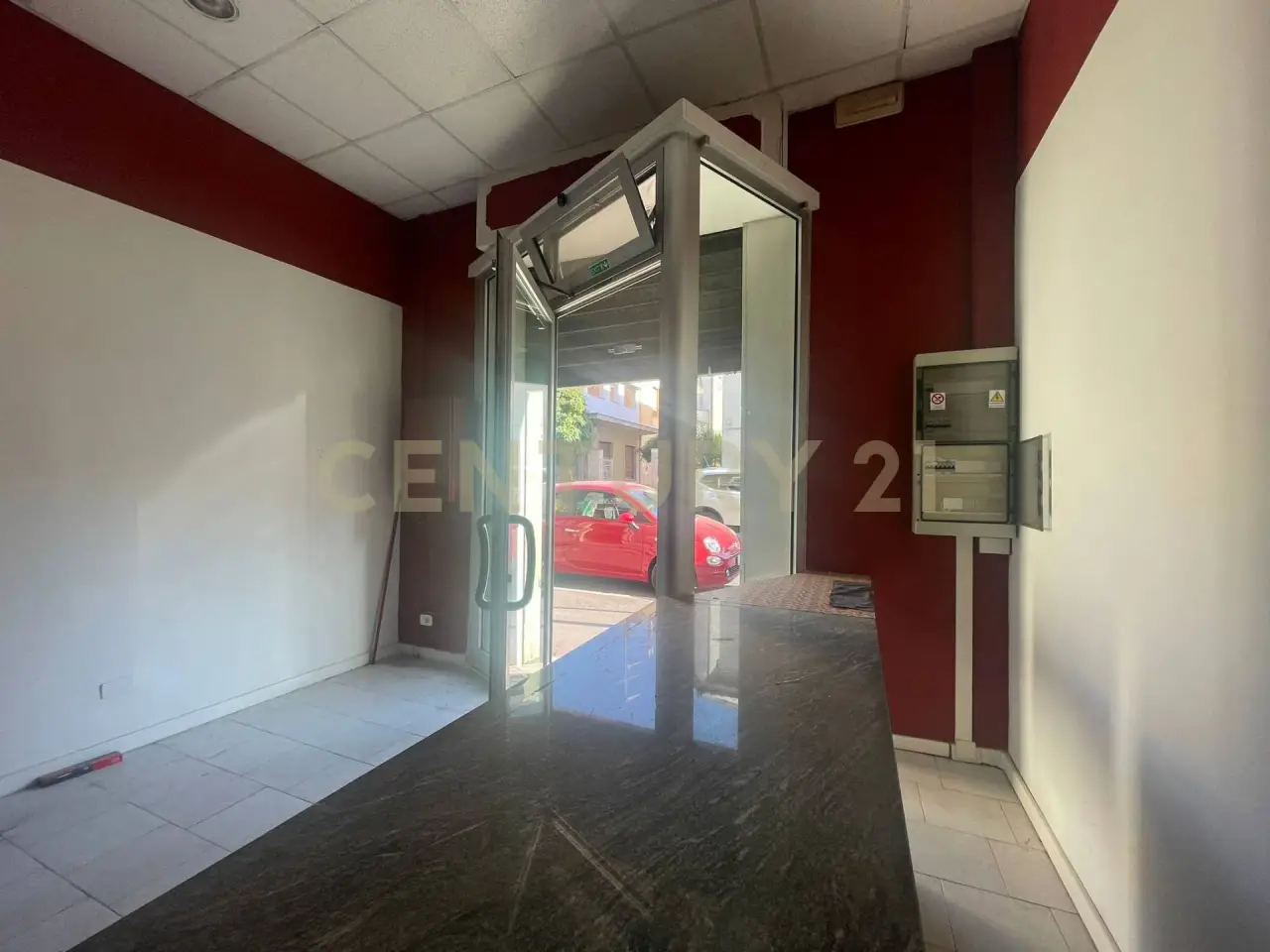 Negozio in Via Guglielmo Oberdan 27, Grosseto, {3} - Foto 1