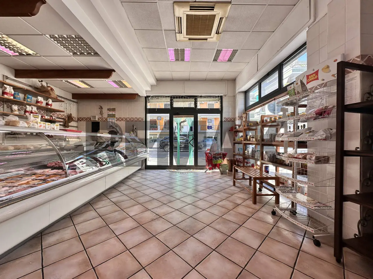 Negozio in Via Mazzarino 76, Pescara, {3} - Foto 2