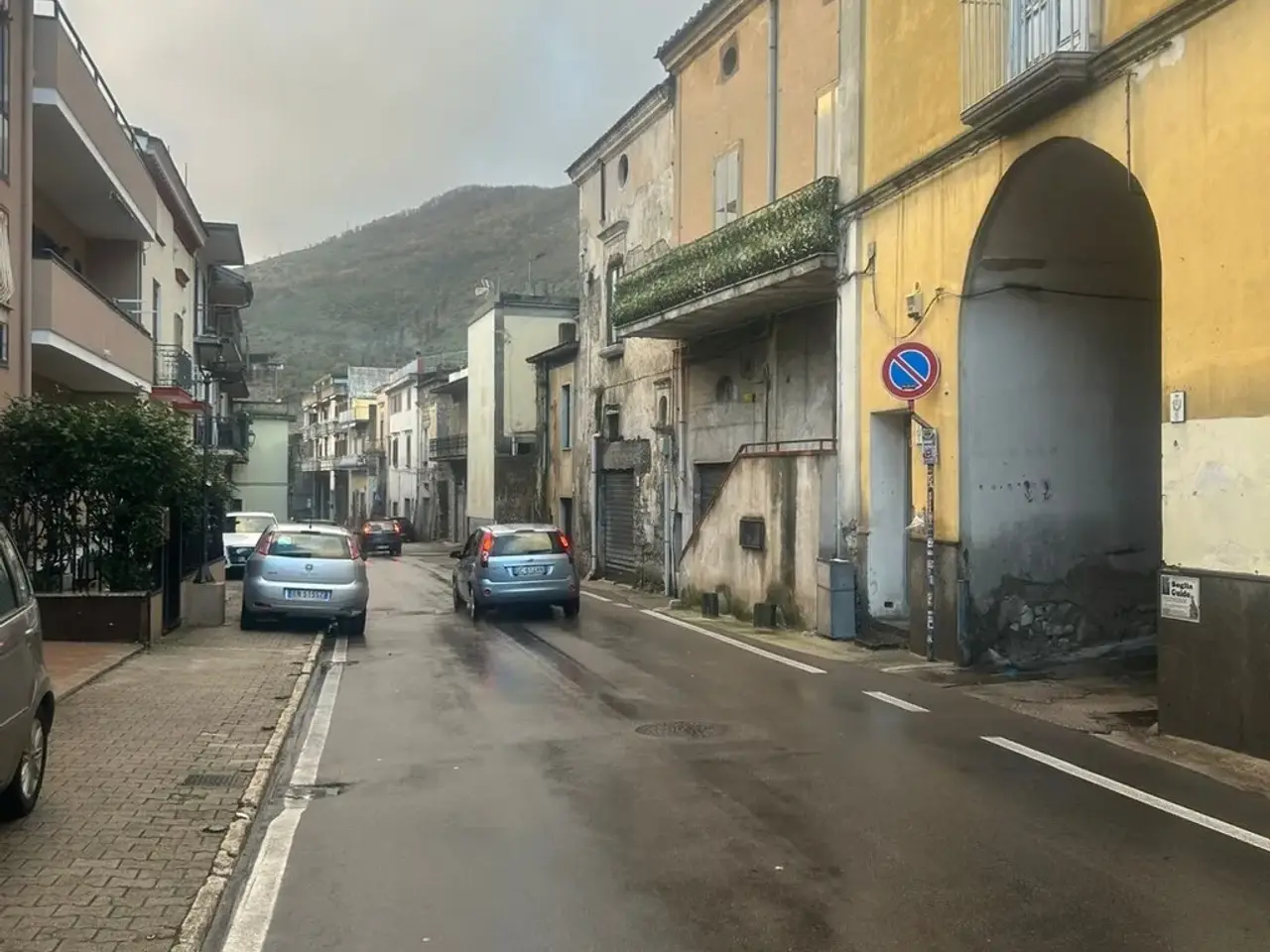 Negozio in Via Piave, Castel San Giorgio, {3} - Foto 1
