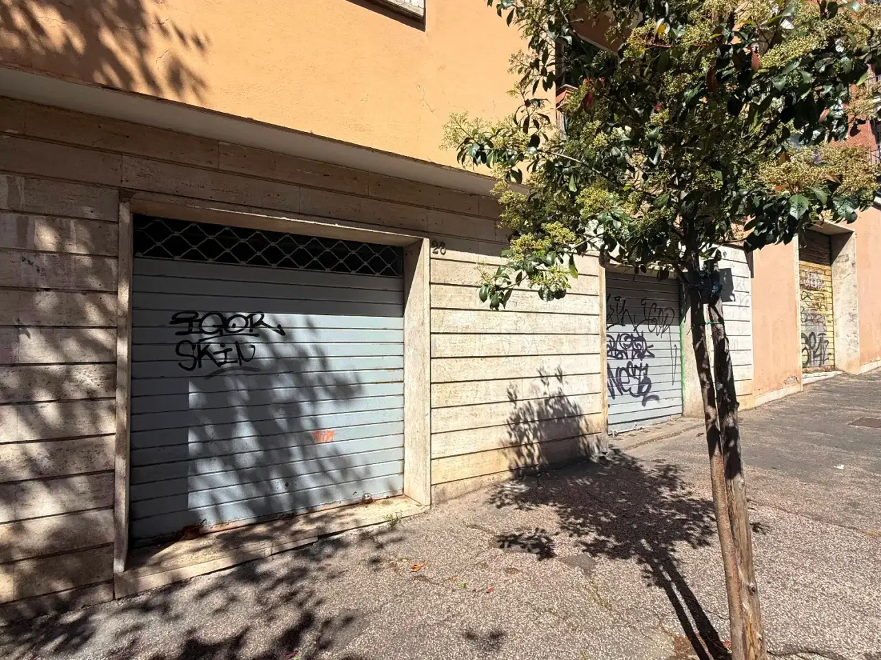 Negozio in Via Francesco Daverio, Roma, {3} - Foto 1