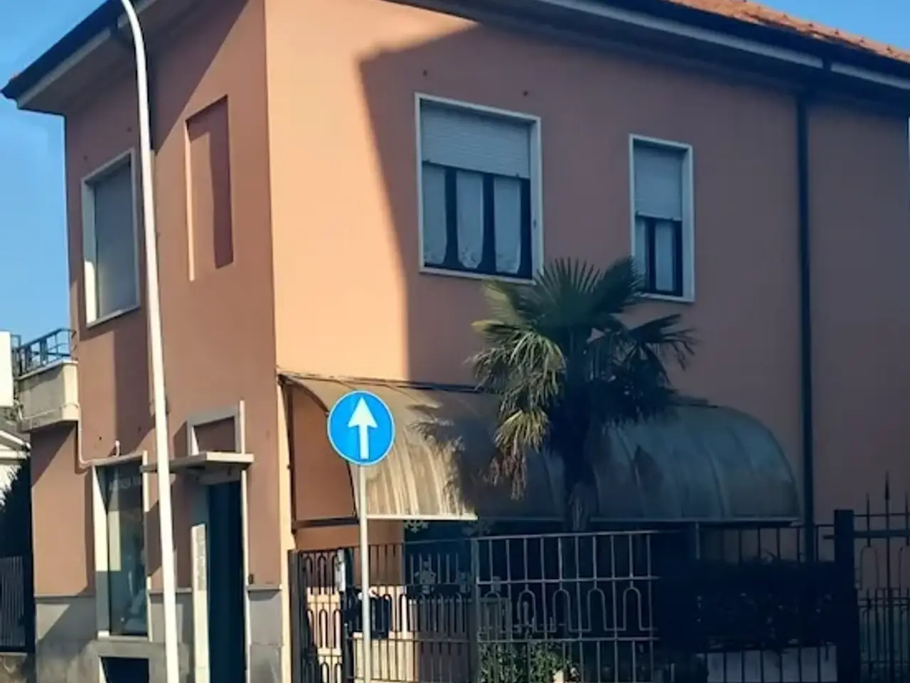 Negozio in , Seregno, {3} - Foto 1