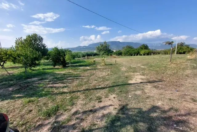 Agricultural land in Via Acqua dei Pioppi, Eboli - Photo 1