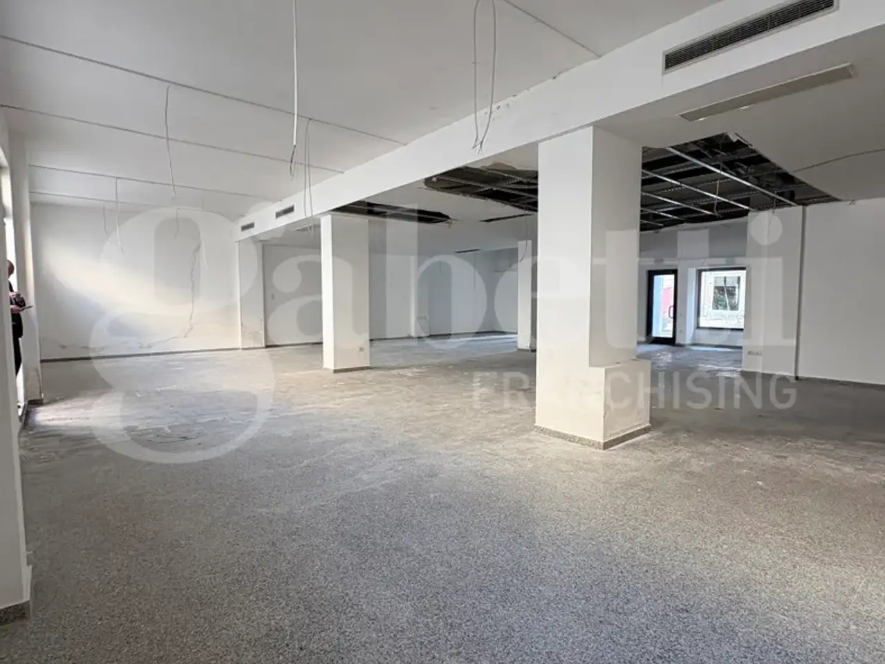 Negozio in Via Dante  108, Cagliari, {3} - Foto 1