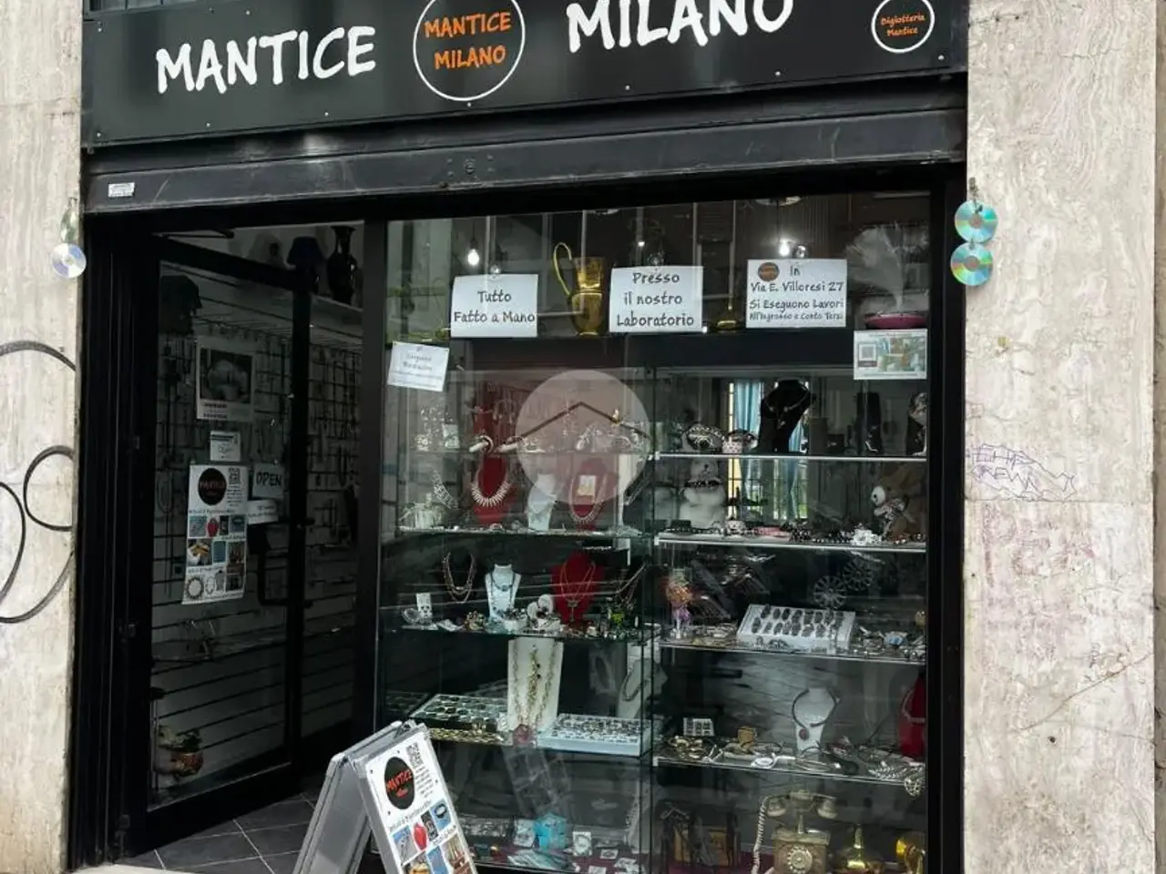 Negozio in Via Ambrogio Binda 16, Milano, {3} - Foto 1