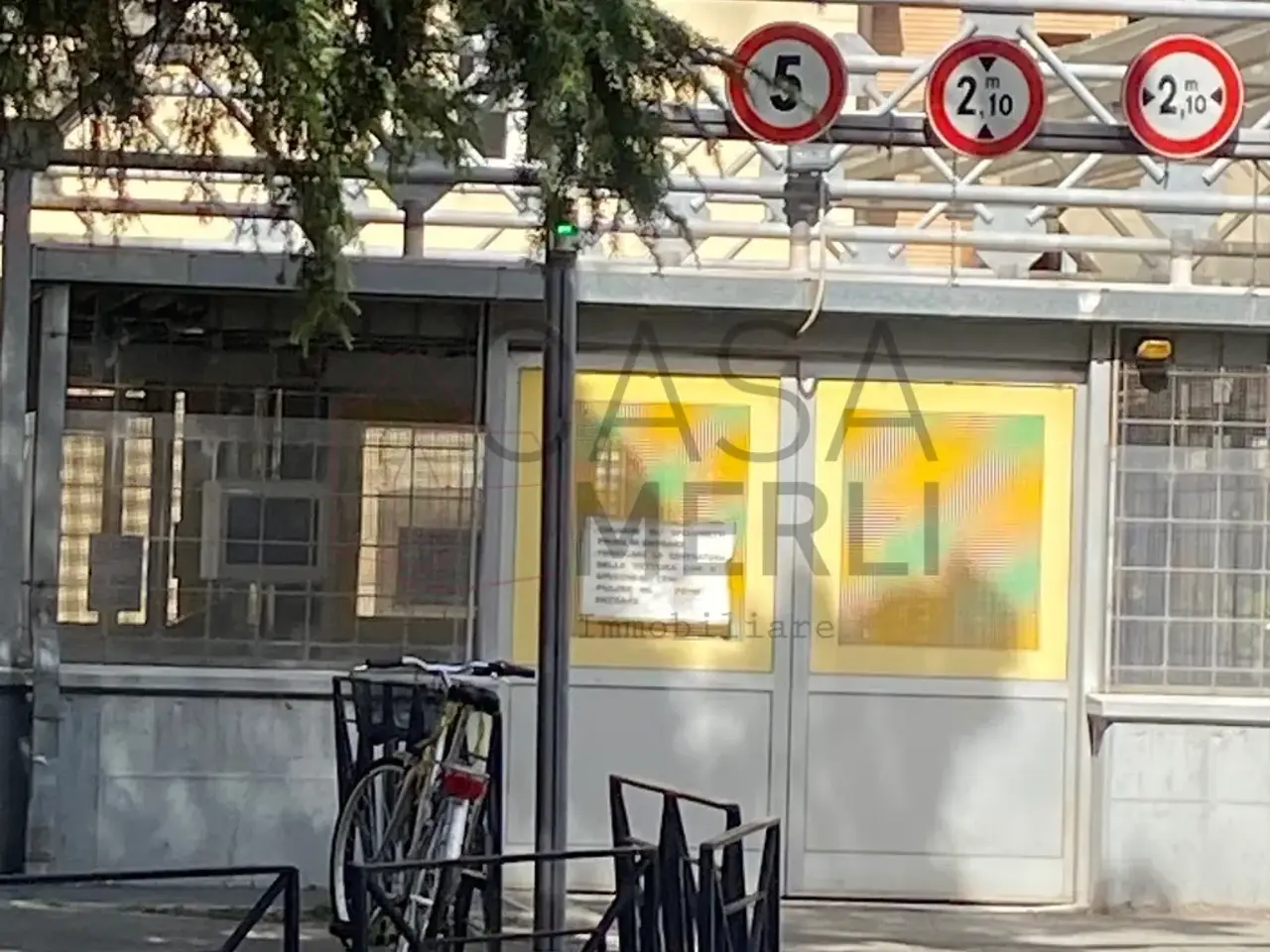 Parcheggio chiuso in Via Bonifacio Festazvia Festaz  72, Aosta, {3} - Foto 1