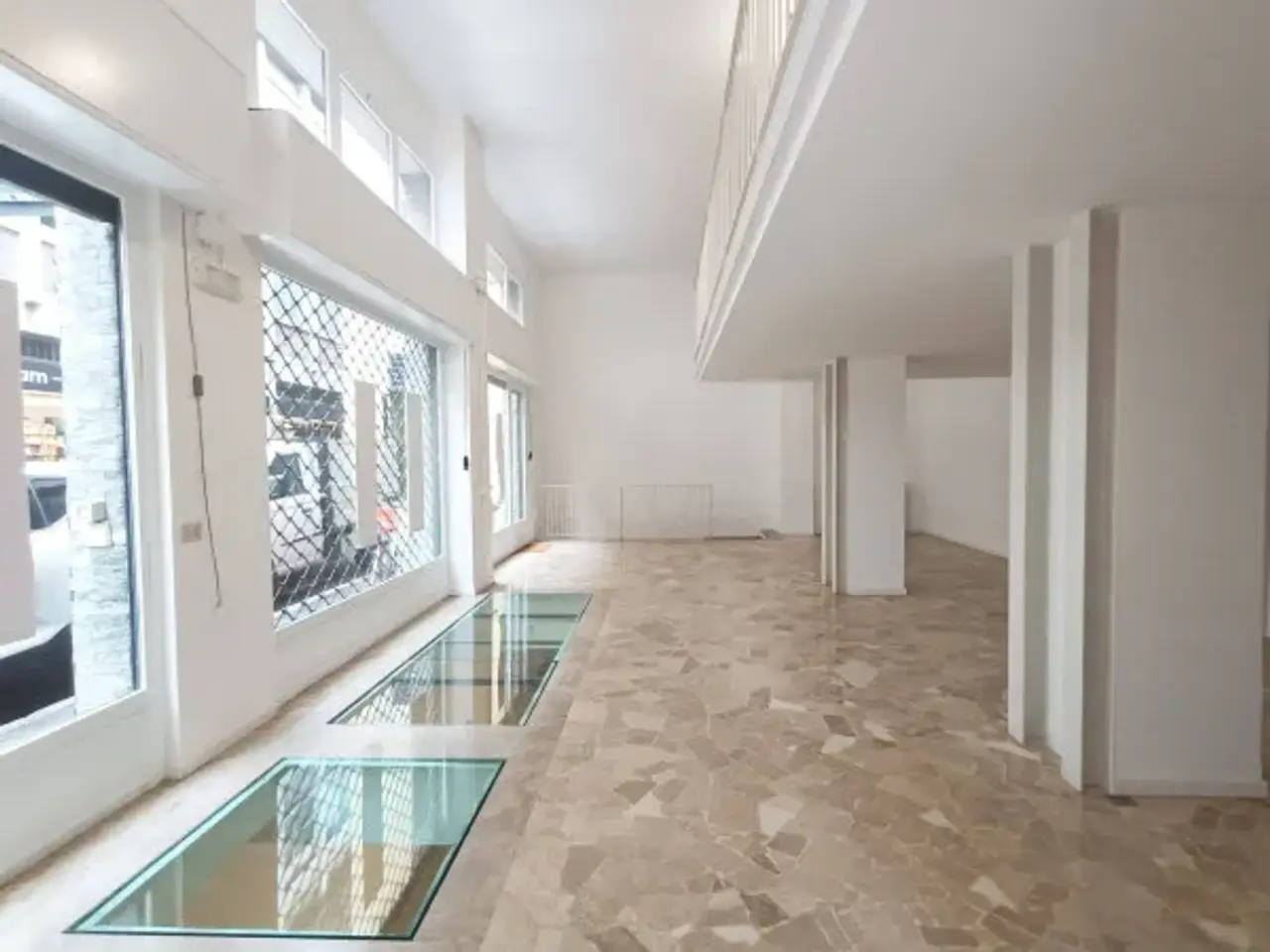 Negozio in Via Medici 15, Milano, {3} - Foto 1